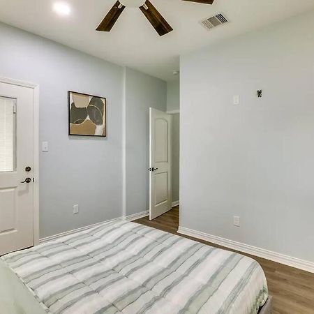 Vacation Home Lake Livingston! Onalaska 外观 照片